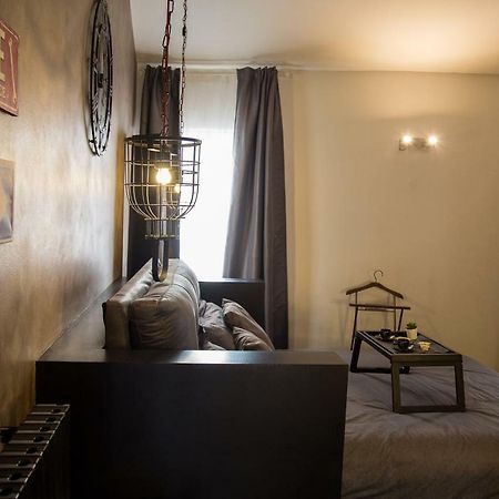 מילאנו Industrial Apartment Near Duomo מראה חיצוני תמונה