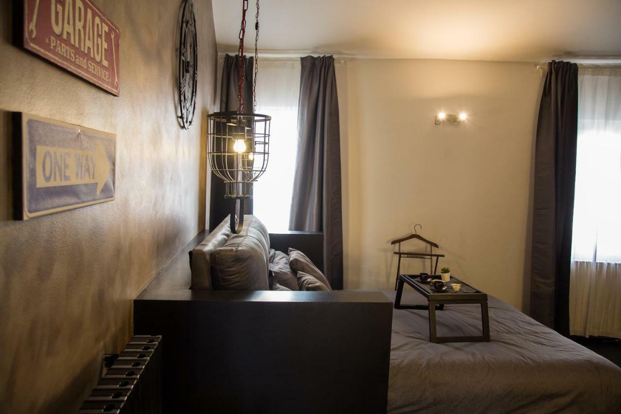 מילאנו Industrial Apartment Near Duomo מראה חיצוני תמונה
