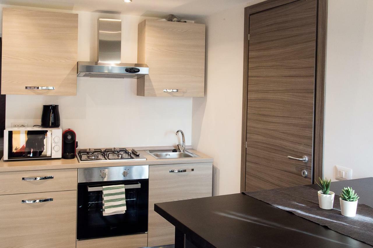 מילאנו Industrial Apartment Near Duomo מראה חיצוני תמונה
