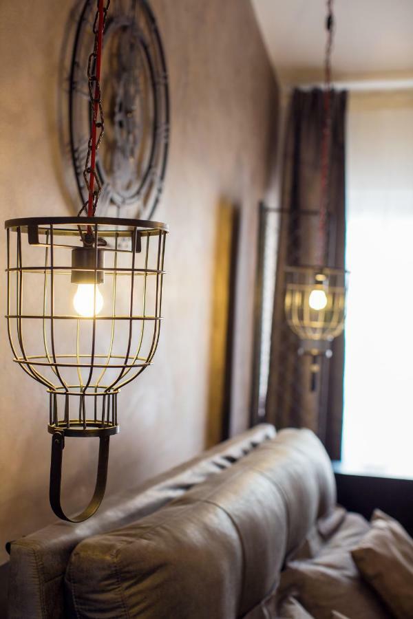 מילאנו Industrial Apartment Near Duomo מראה חיצוני תמונה