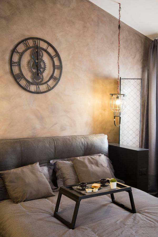מילאנו Industrial Apartment Near Duomo מראה חיצוני תמונה